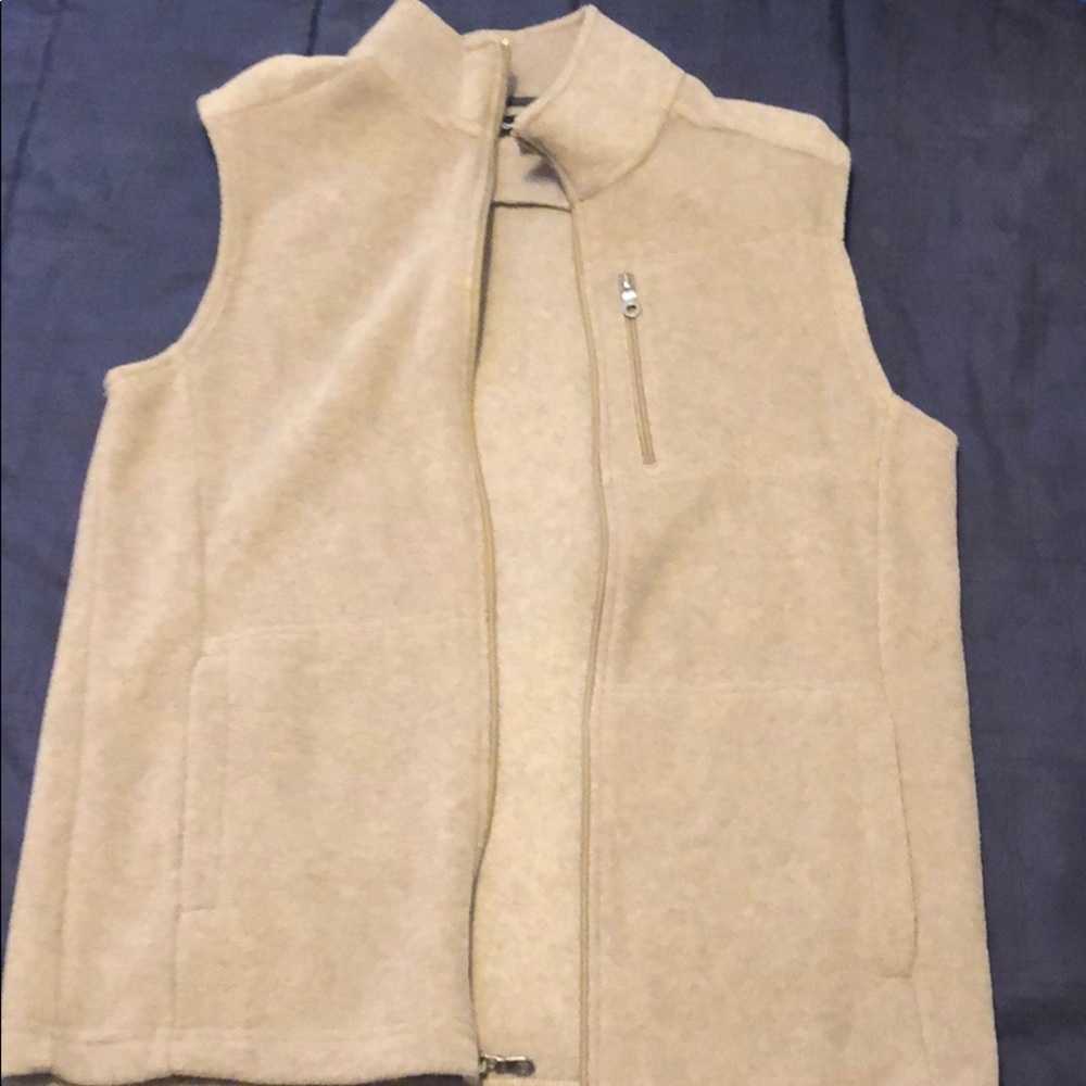 Croft & Barrow vest